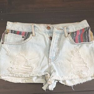 Forever 21 Light Blue Jean Shorts with embroidered pockets